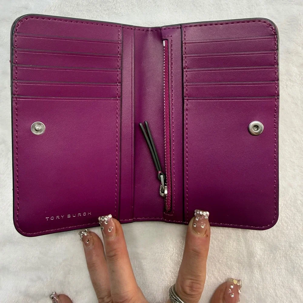 Tory Burch Willa Soft Quilted Leather Wallet vibrant Fuchsia Diamond Stitched